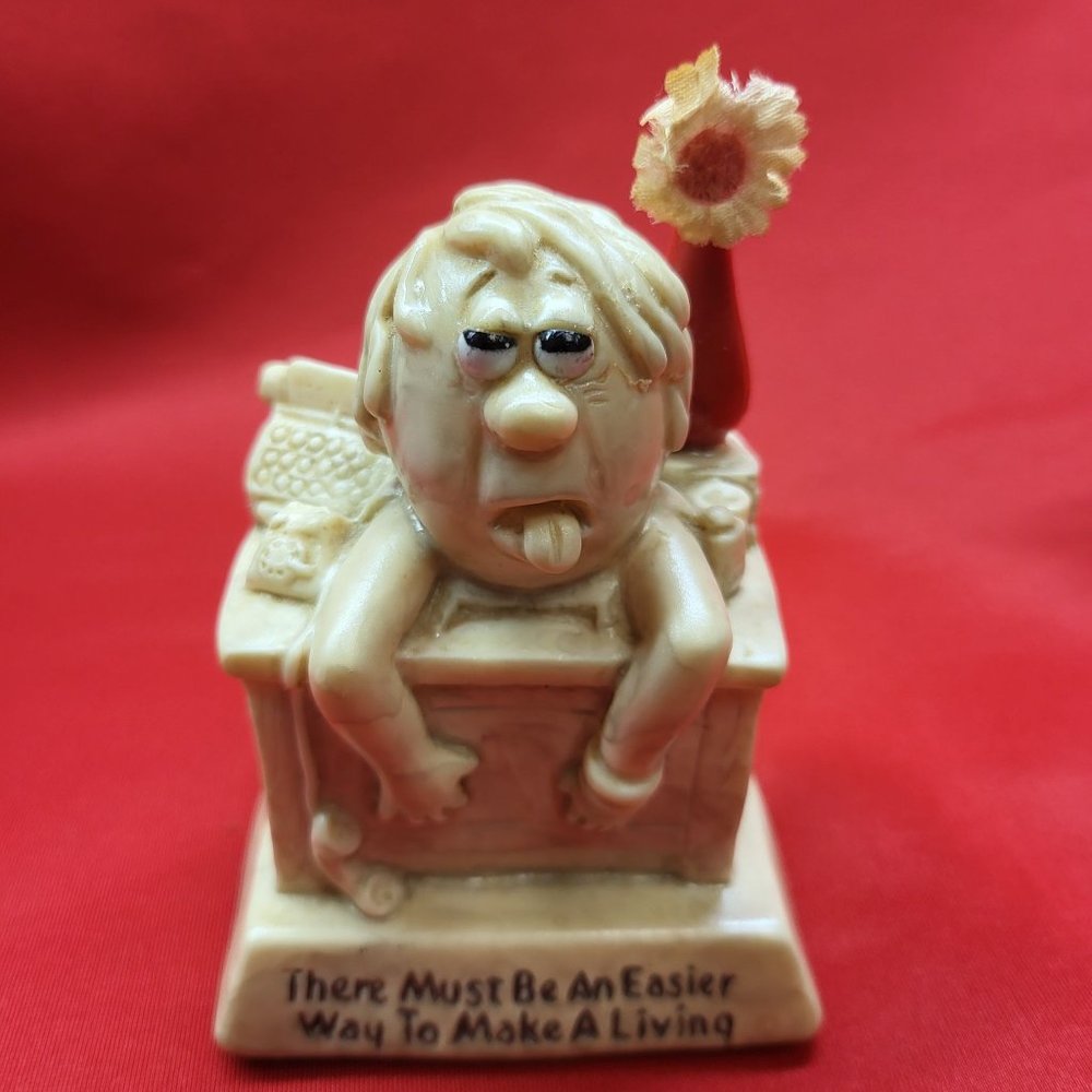 Vintage 1970 Russ Berries Statue There Must Be An Easier Way To Make A Living